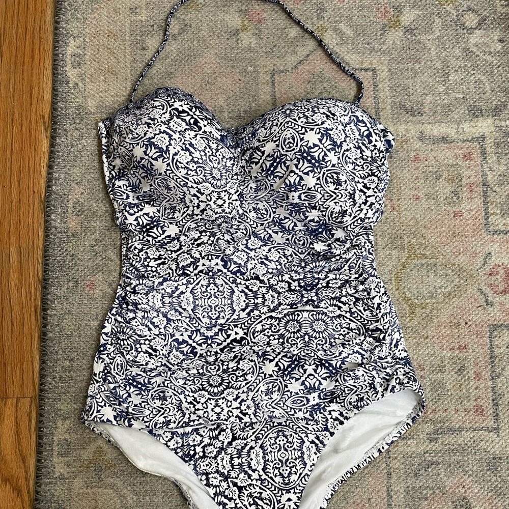 tommy bahama swimsuit
